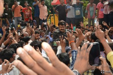 Balakrishna at Bramaramba Theatre To Watch Lion